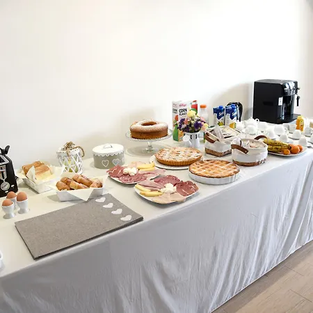 Il Fiorone Bed and Breakfast 4*