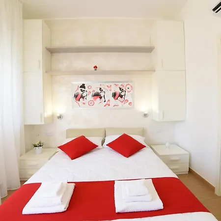 Couette-café Il Fiorone 4*