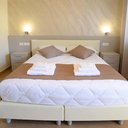 Il Fiorone 4* 托雷坎内