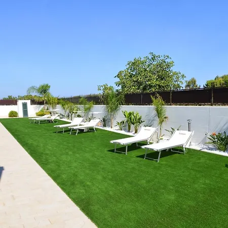 Il Fiorone 住宿加早餐酒店 4*