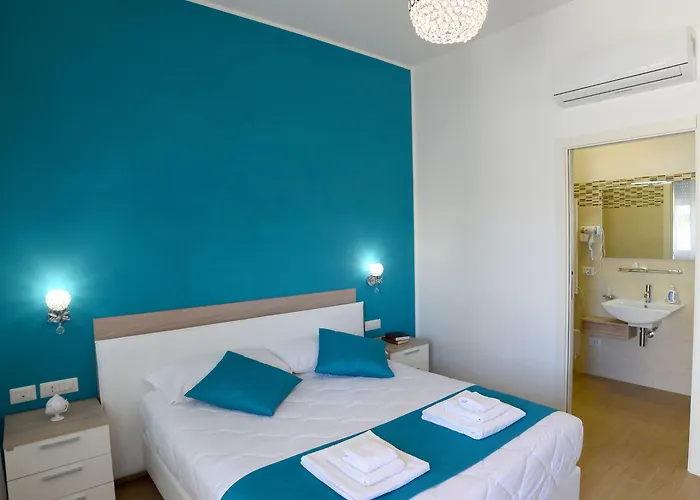 Oda ve Kahvaltı Il Fiorone Torre Canne